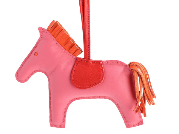 HERMES Milo Lambskin PM Rodeo Rose Azalee/Bleu Handbag Charm Horse
