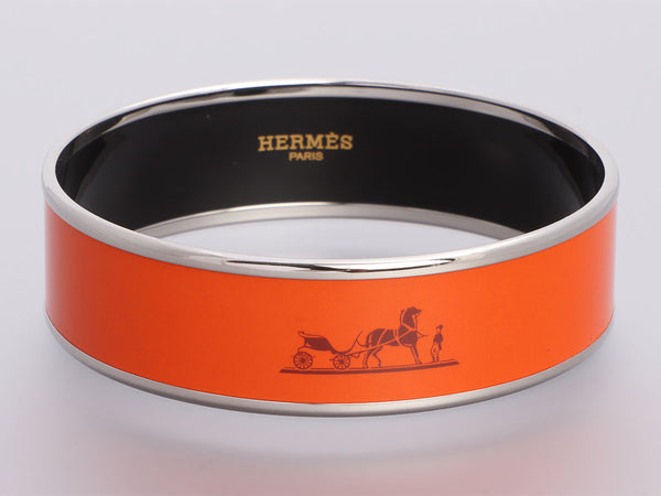Hermes Extra Wide Bangle Bracelet Orange Purple Printed Enamel Pattern –  The Jewelry Gallery of Oyster Bay