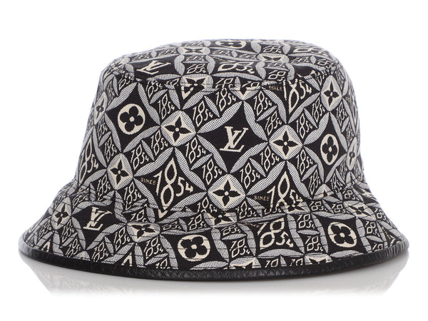 Louis Vuitton Bucket Hat - 4 For Sale on 1stDibs