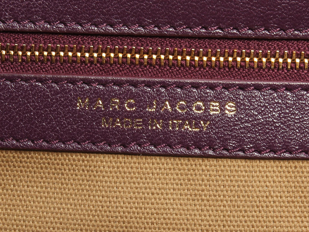 Marc Jacobs Aubergine Stam