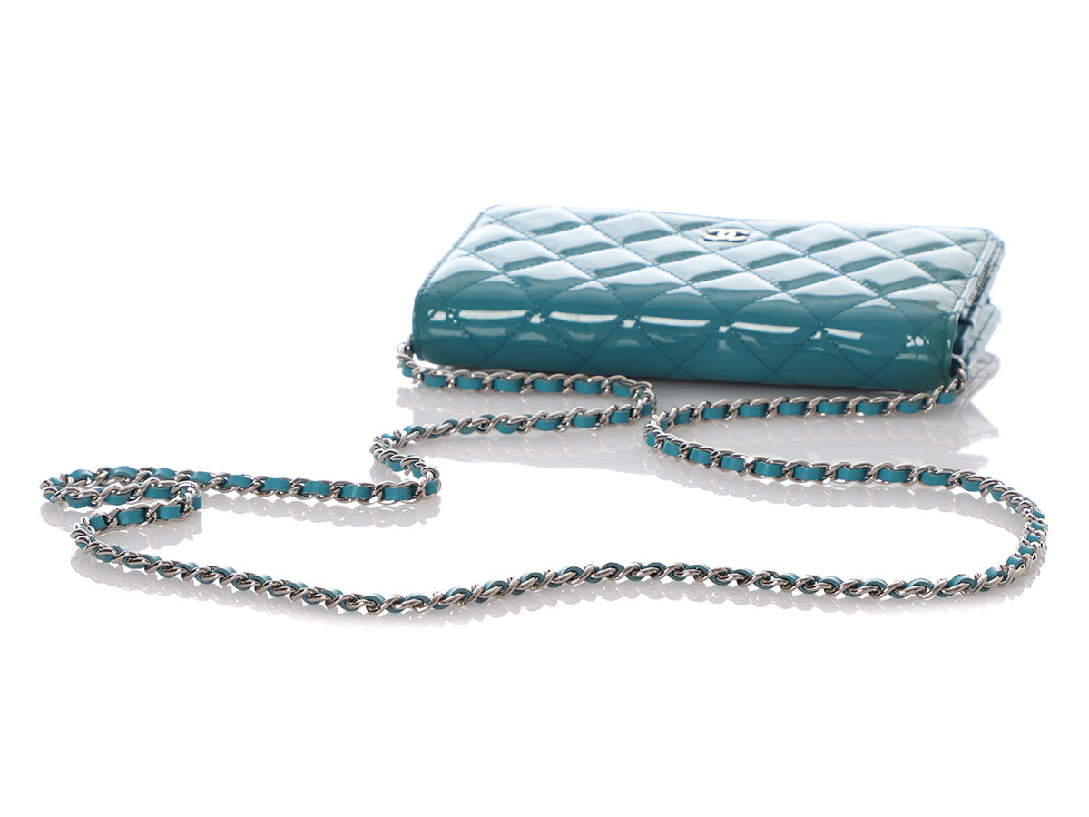 Fabulous CHANEL Tweed Wallet On Chain / WOC - Enamel Beach Ball Charm -  Like New Condition - WOW ! - Genuine #1344124