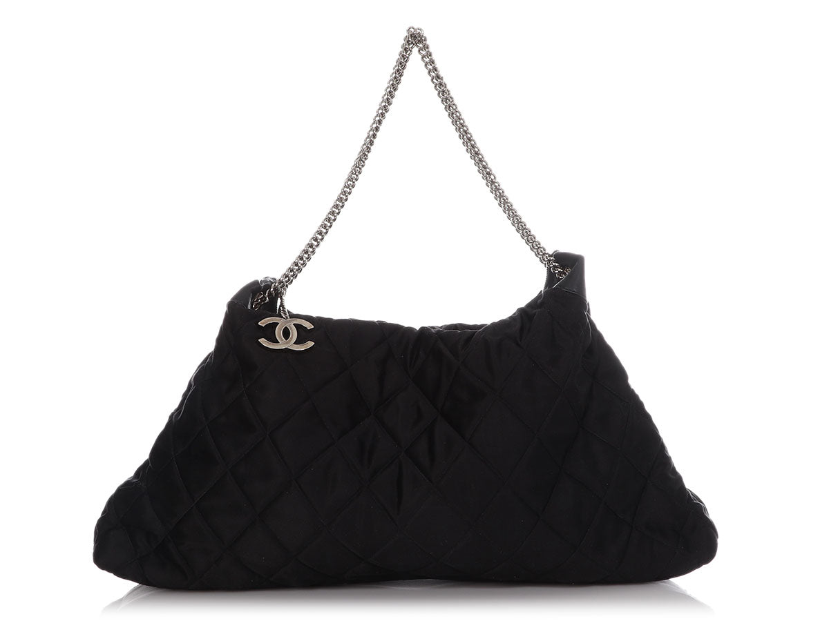 Black Leather Sling Bag for Girls and Womens Stylish Quilted Bag Golden  Chain Straps Bag