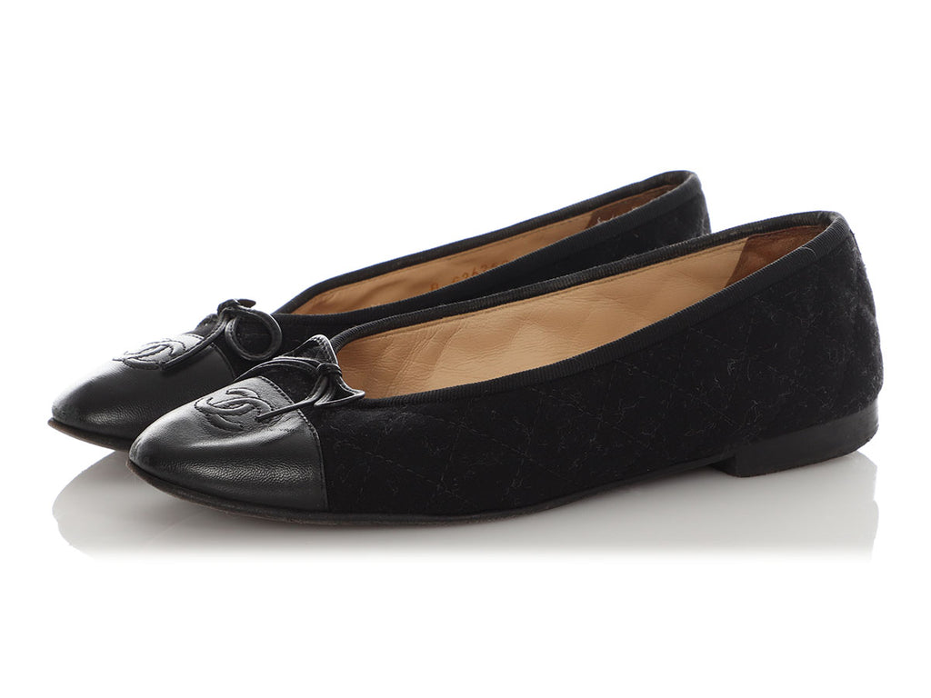 Chanel Black Quilted Fabric Ballet Flats