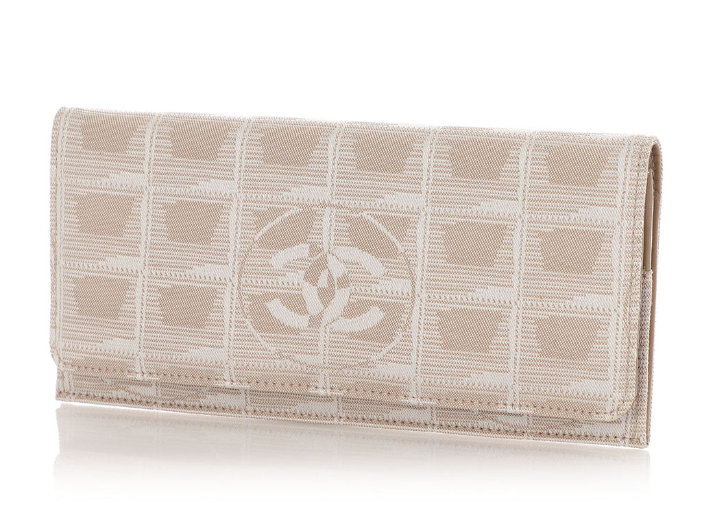 Chanel Vintage Beige Travel Ligne Long Wallet