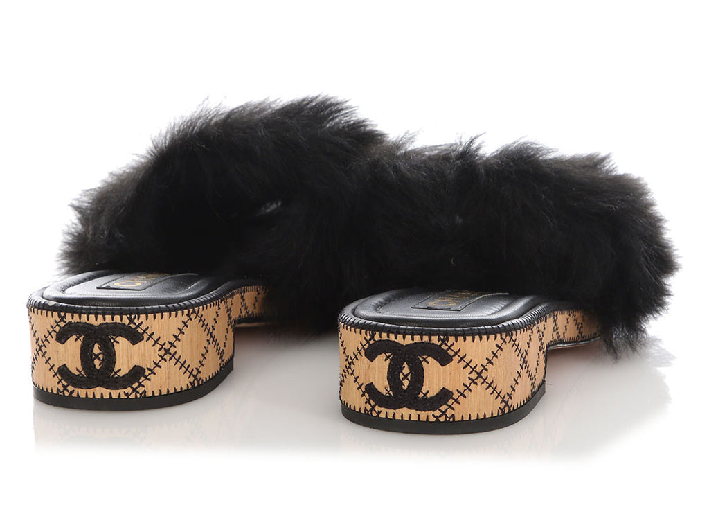 Chanel 2022 Black Fur Slides