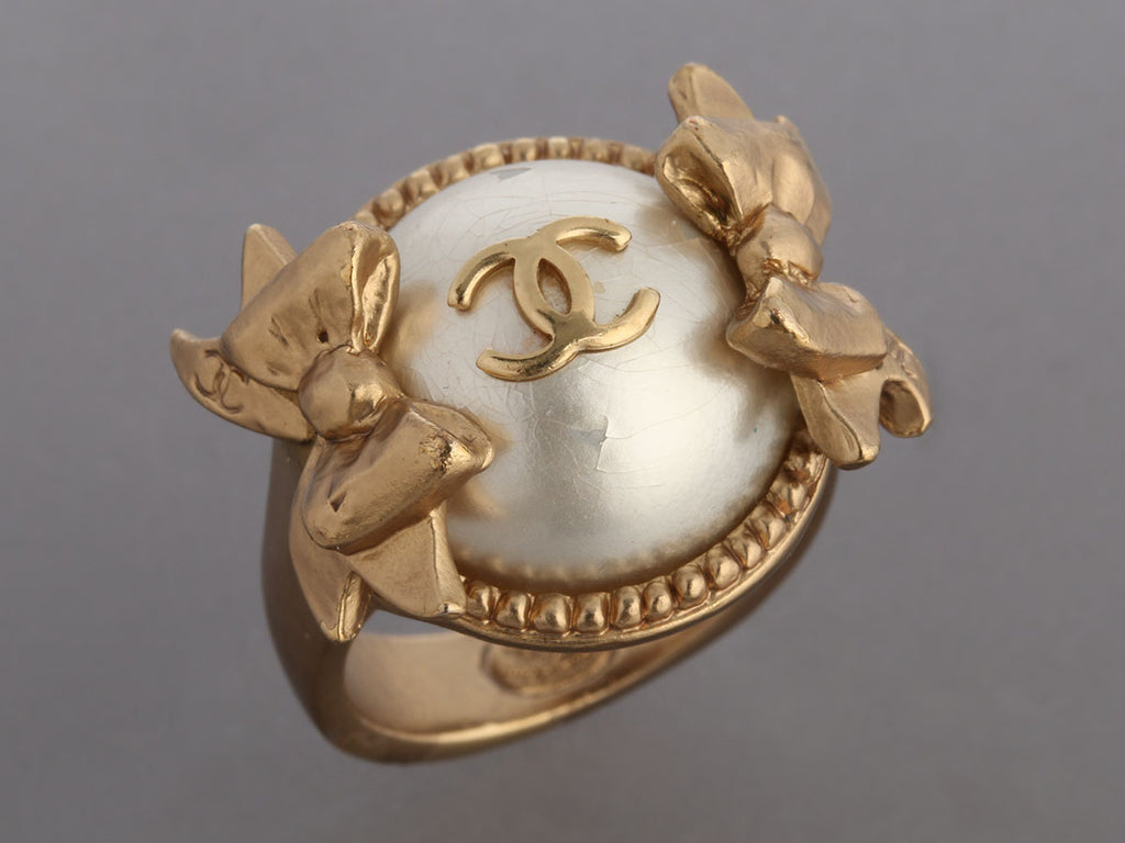 Chanel Pearl Bow Ring