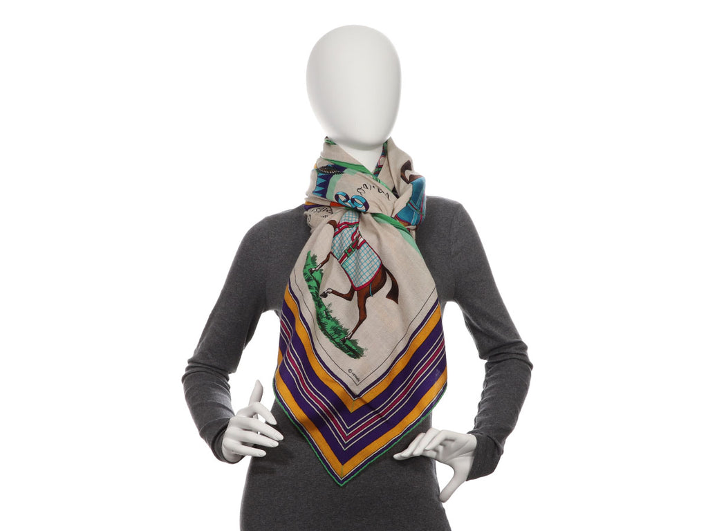 Hermès Couvertures et Tenues de Jour Cashmere Silk Shawl 140cm