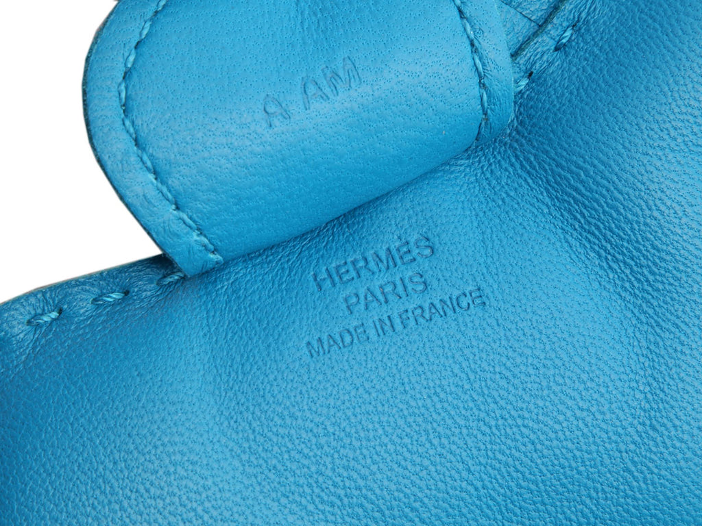 HR.Y0801.02 Hermès Bleu Zanzibar Lambskin Rodeo Grigri Bag Charm MM