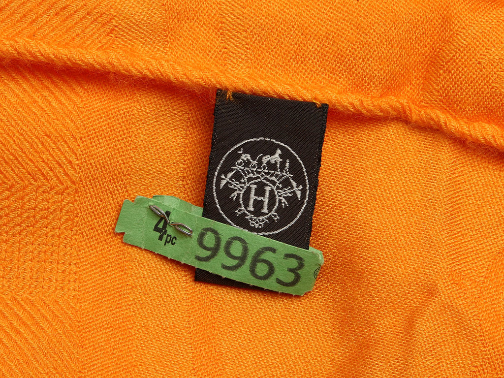 Hermès Orange New Libris Stole