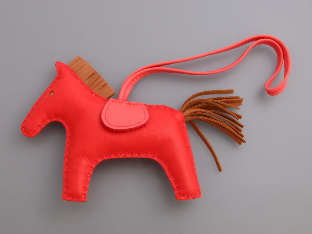 Hermès Rouge Indien Lambskin Rodeo MM