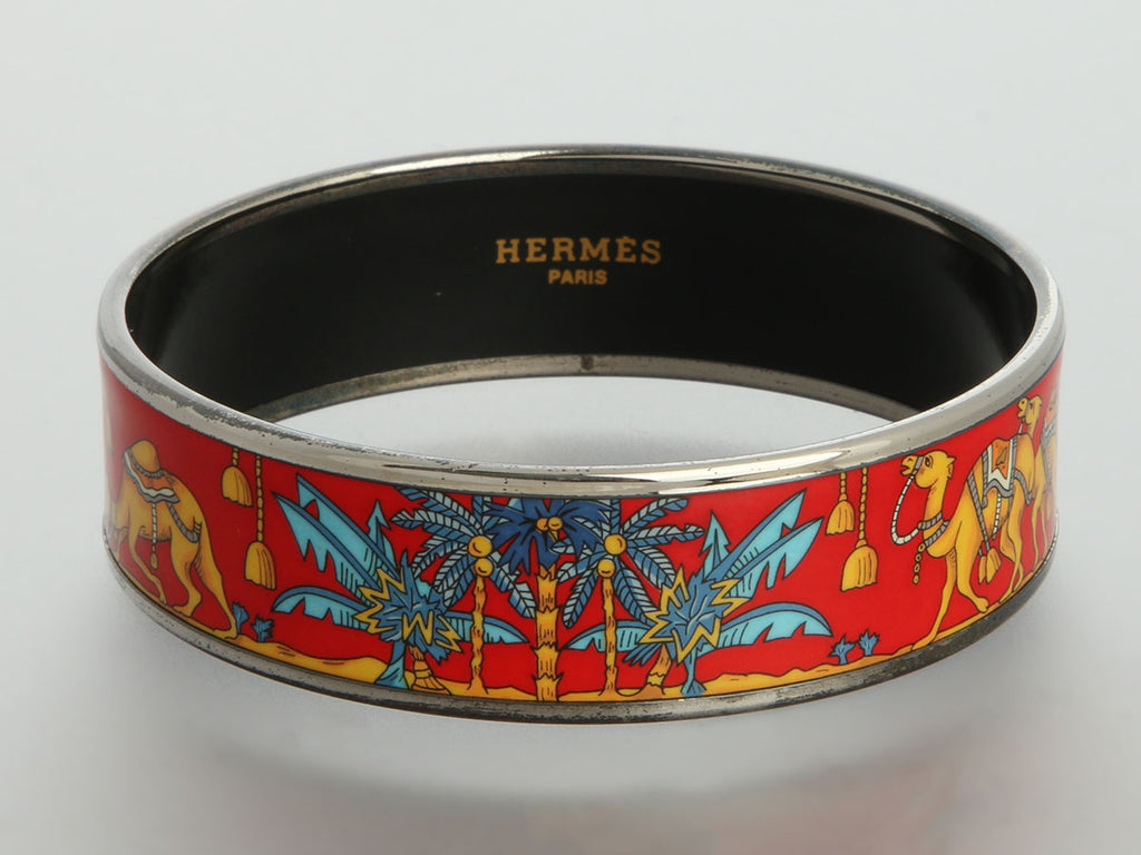 Hermès Wide Enamel Camel Bangle