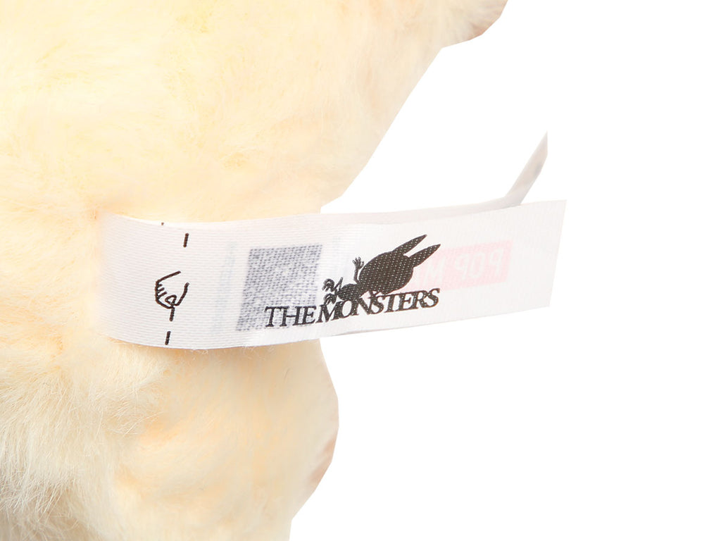 POP MART Sisi Have a Seat Tattooed Labubu