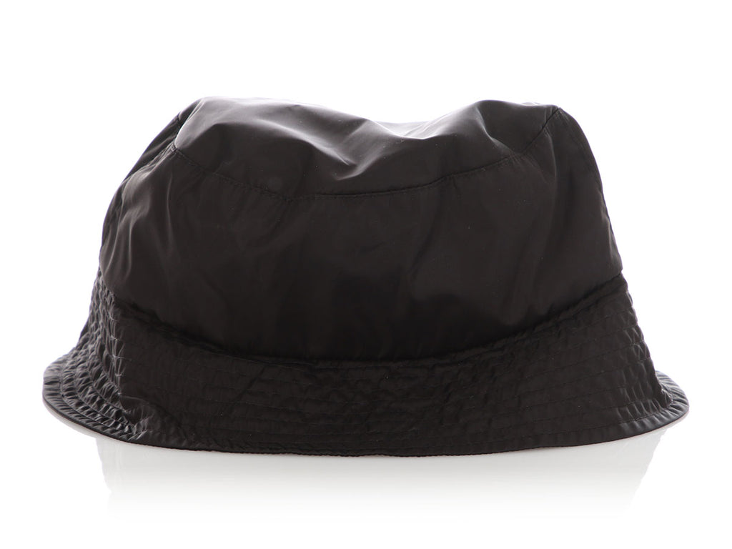 Moncler Black Bucket hat
