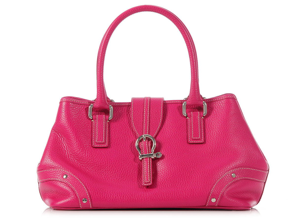 Burberry Pink Purse - 10 For Sale on 1stDibs