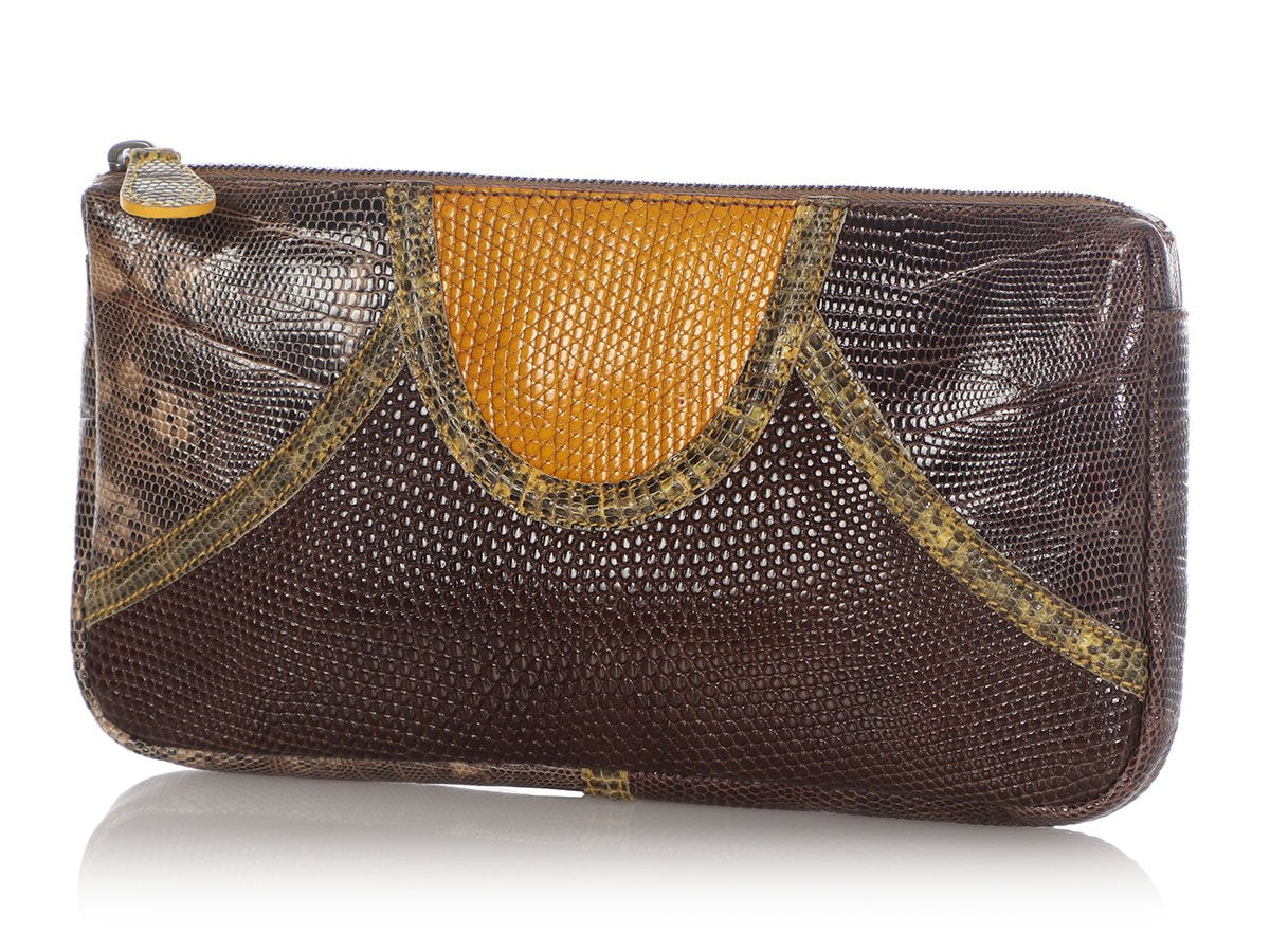 Michael Kors wallet sling bag Price: P4,450.00 Comes with price