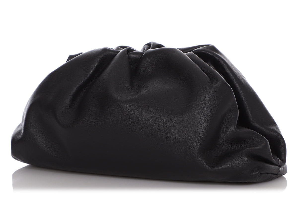 Bottega Veneta Black Calfskin The Pouch - Ann's Fabulous Closeouts