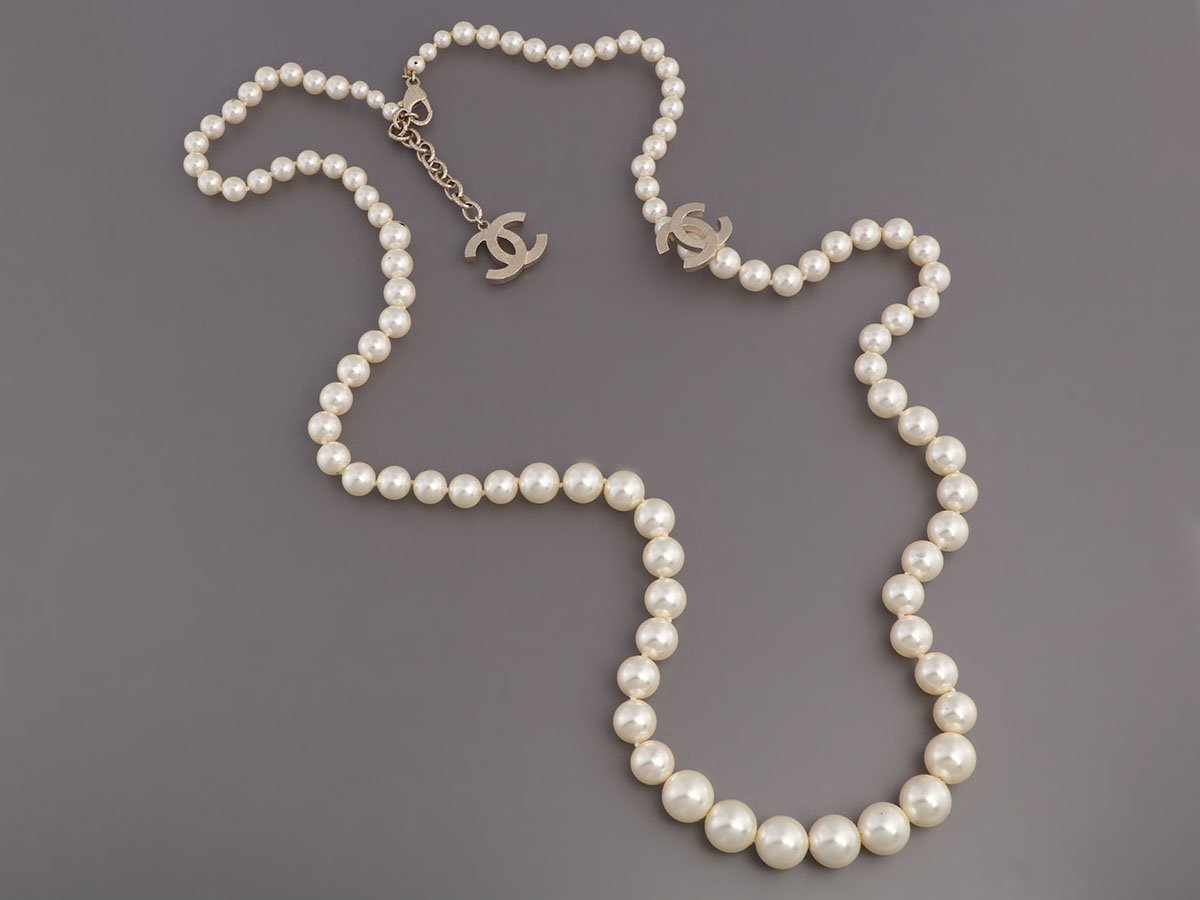 CHANEL Long Pearl Necklace three CCs 100th Anniversary necklace