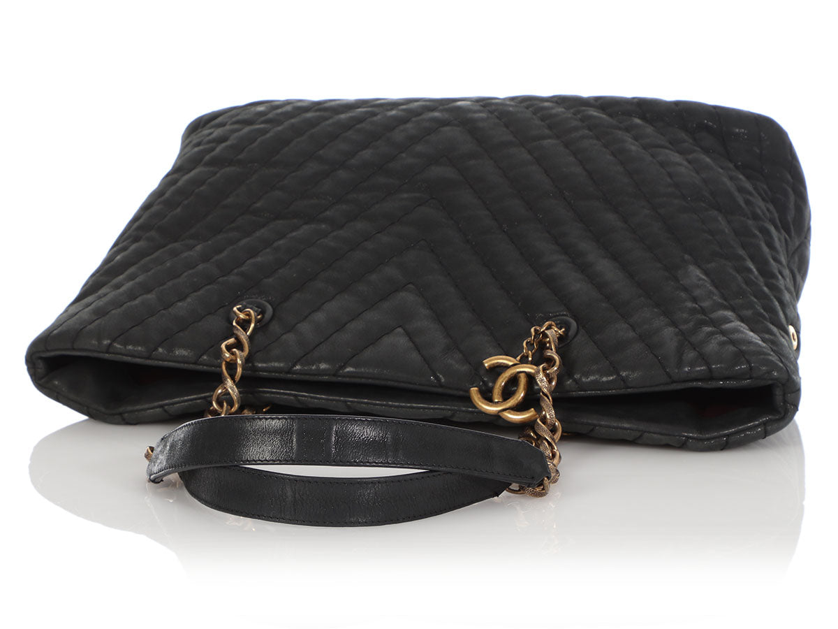 Chanel Wallet on Chain WoC in Chevron Quilted Crumpled Silver