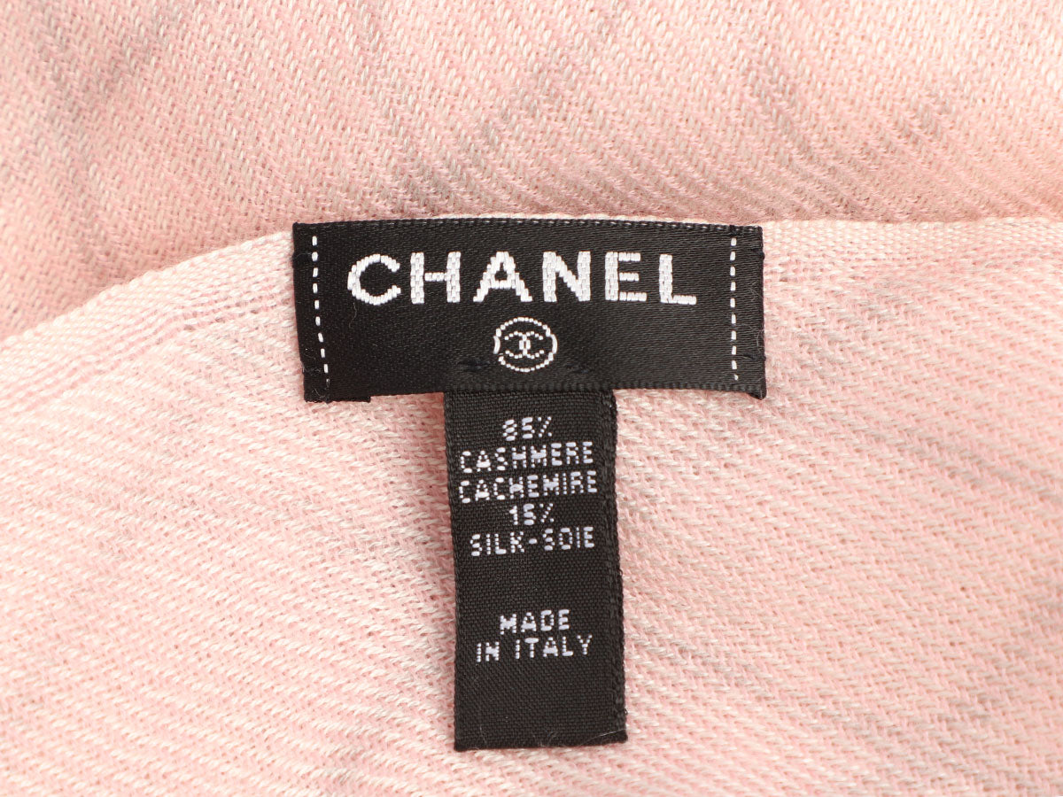 Chanel Womens Gold Tone Enamel Camellia Flower Logo Pin 08P - Shop Linda's  Stuff