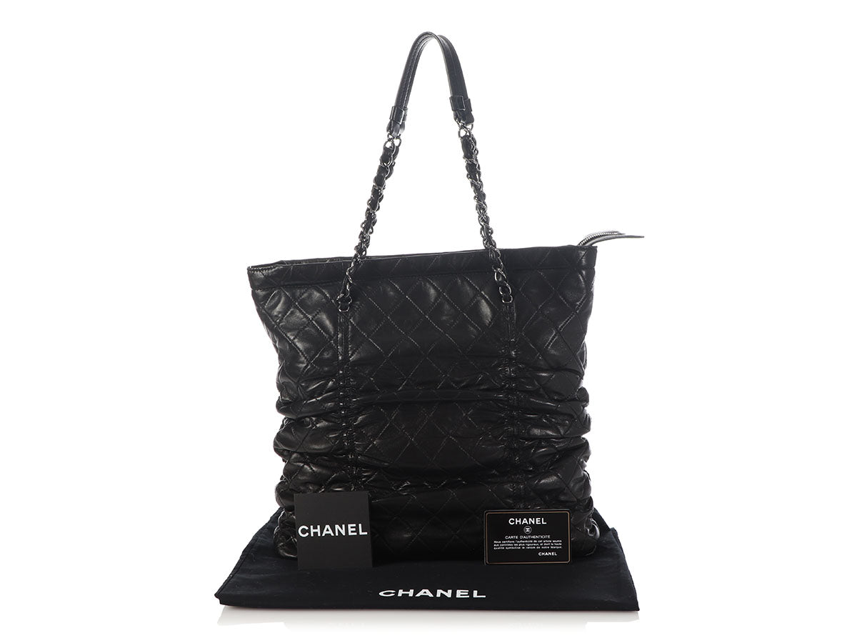 CHANEL Black Quilted Caviar Leather Ruthenium HW Retro Class Large Flap Bag  GUC