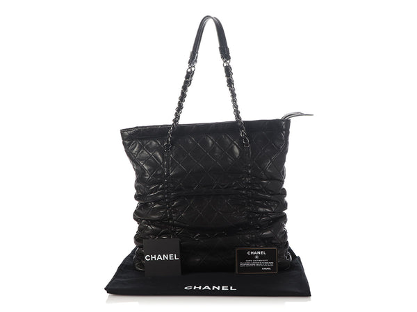 Vintage Chanel Cambon Flat Messenger Black and White Lambskin Silver  Hardware