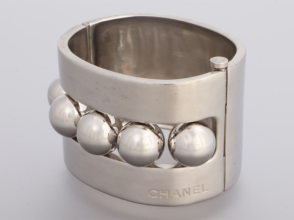 CHANEL- New - 2013 Summer - B13 S Silver CC Charm Cluster Ball Spheres  Bracelet