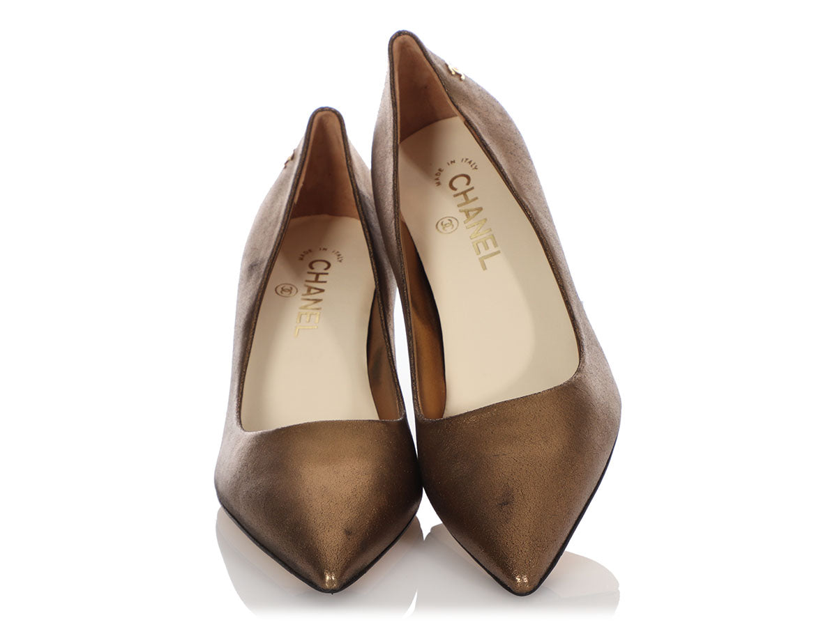Chanel Dark Gold Leather Pumps - Ann's Fabulous Closeouts