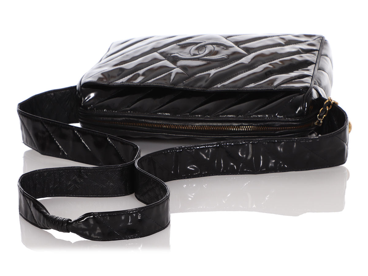 Authentic CHANEL Black Patent Leather Jumbo Size Flap Shoulder Bag  Crossbody SHW