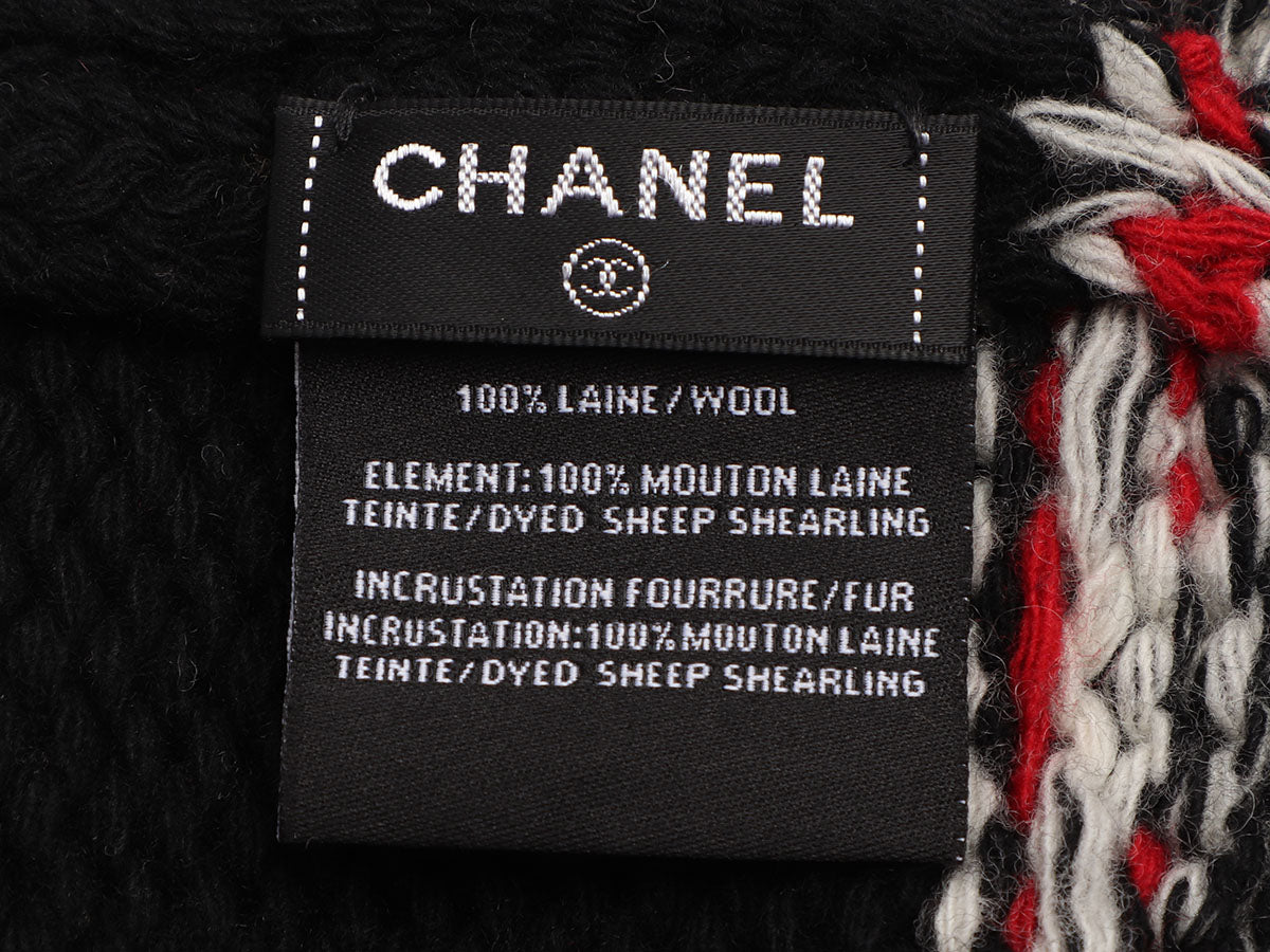 Chanel 21A Ivory Cashmere Black Pearl White CC Script Logo Beanie Winter Hat