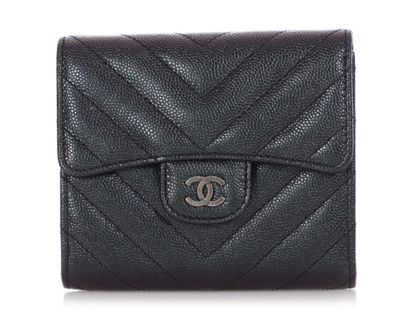 Authentic CHANEL Classic Navy Blue Caviar Compact Quilted Flap Chevron  Wallet