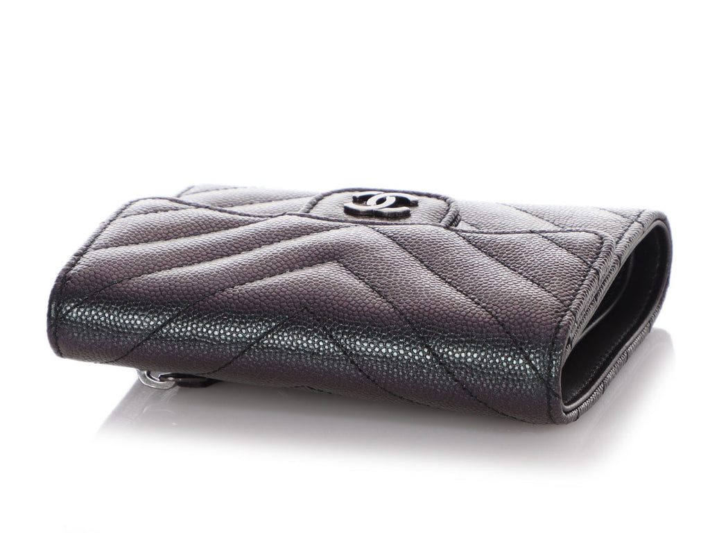Chanel Green Iridescent Chevron-Quilted Caviar Compact Wallet