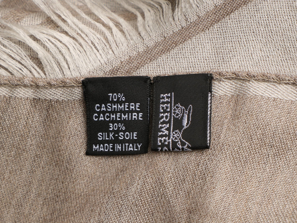 Hermès Cavales Chevron Knit Throw Blanket