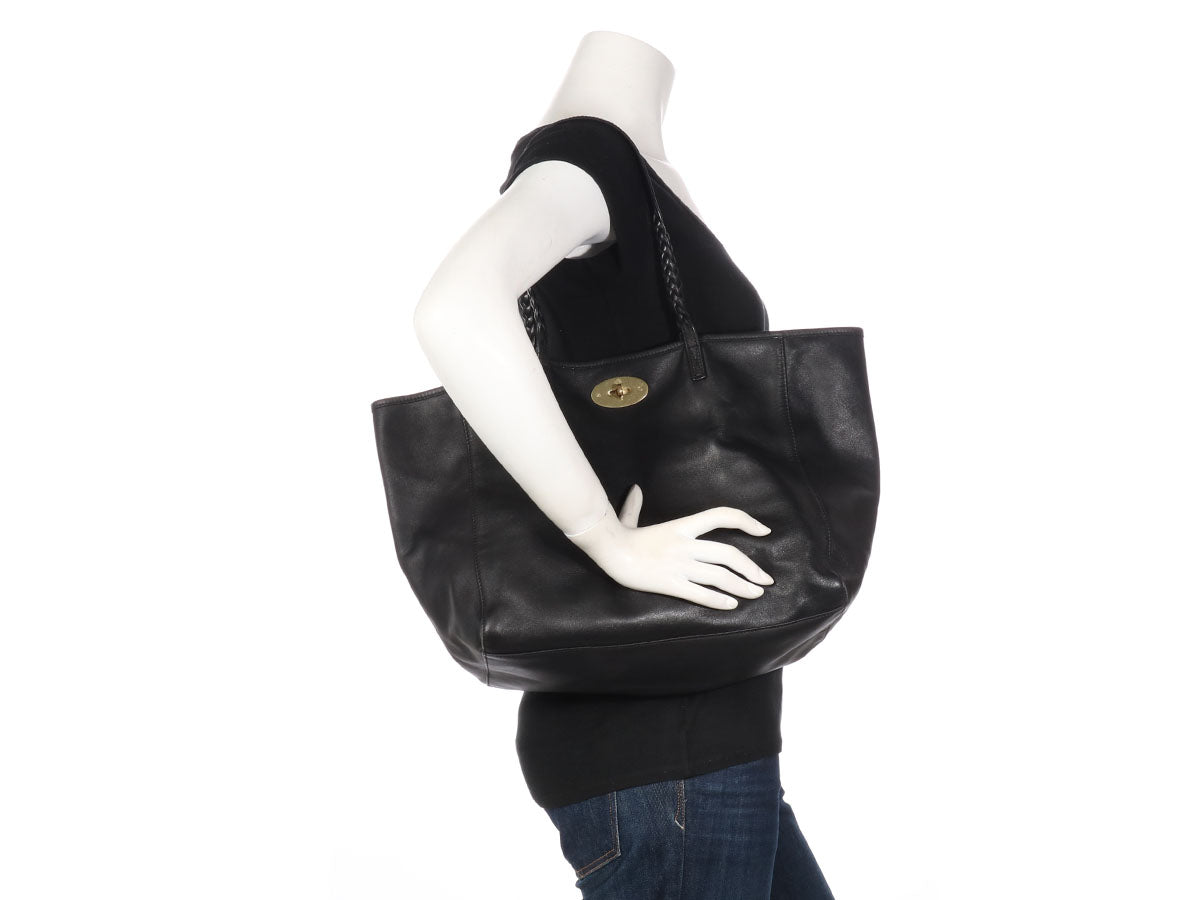 Modern Plain Mulberry Ladies Black Leather Handbags at Rs 900 in Ambur