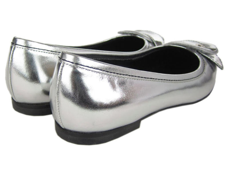 Fendi Silver Leather Flats