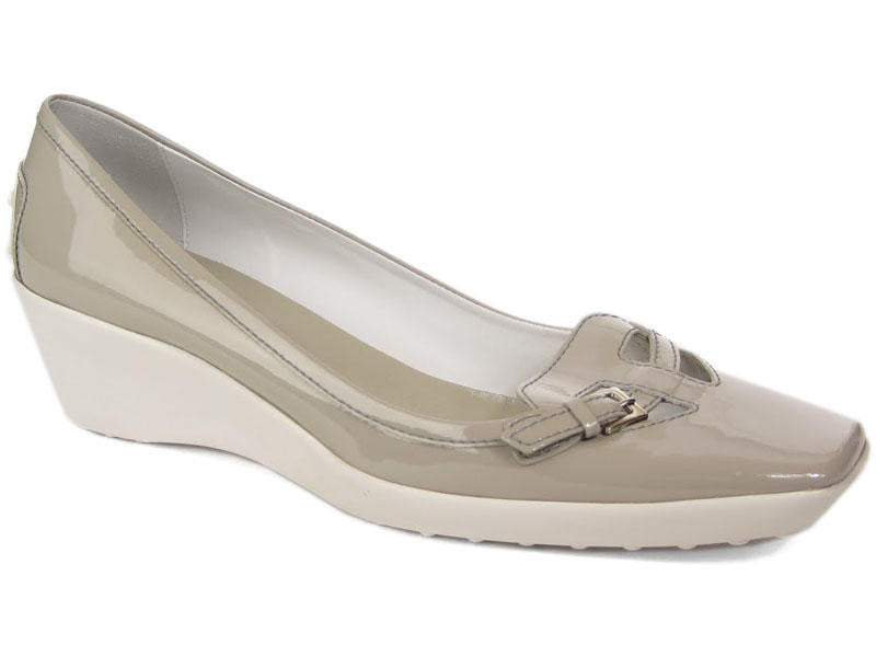 Tod's Gray Patent Wedges